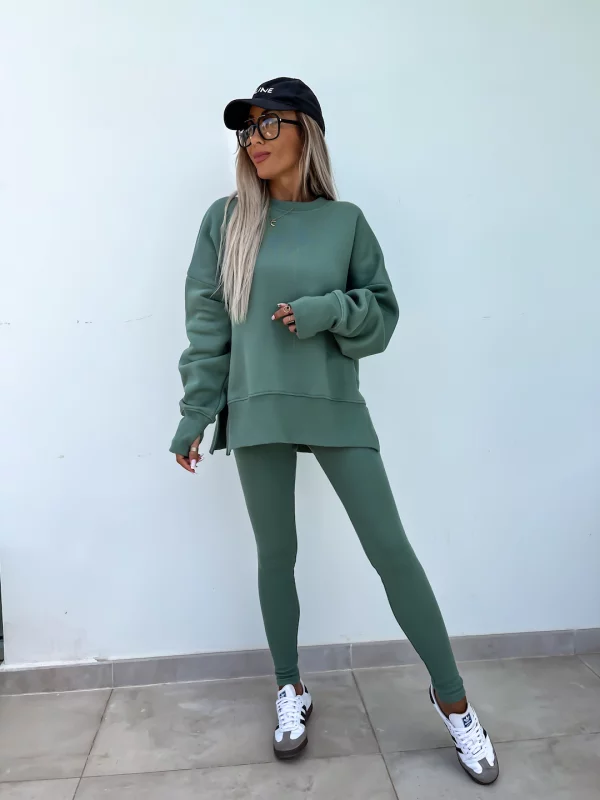 Oversized Sweatshirt & Leggings Set | Casual & Cozy | Streetwear Essential