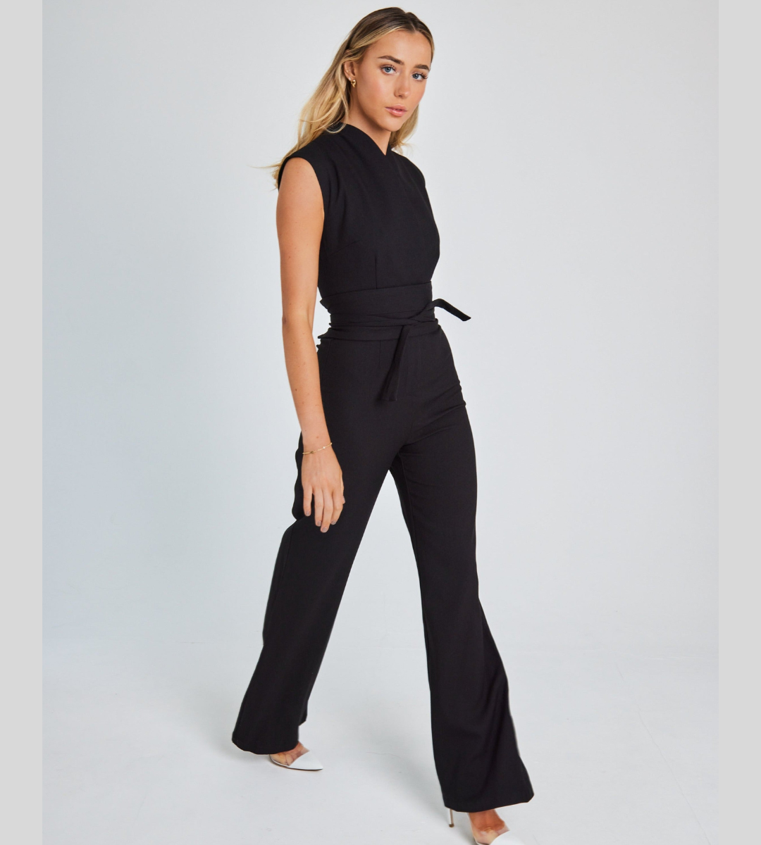 Belted Wide-Leg Jumpsuit | Elegant & Versatile | Perfect for Day to Night