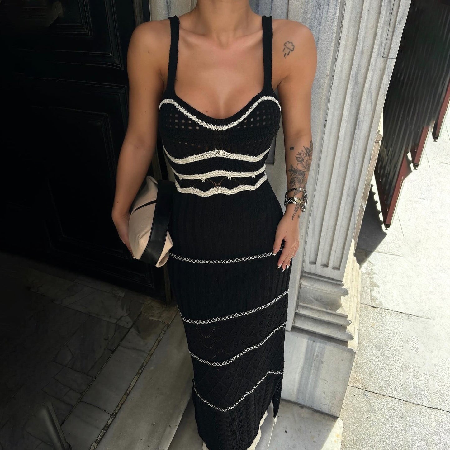 Elegant Knit Maxi Dress | Figure-Hugging | Statement Look