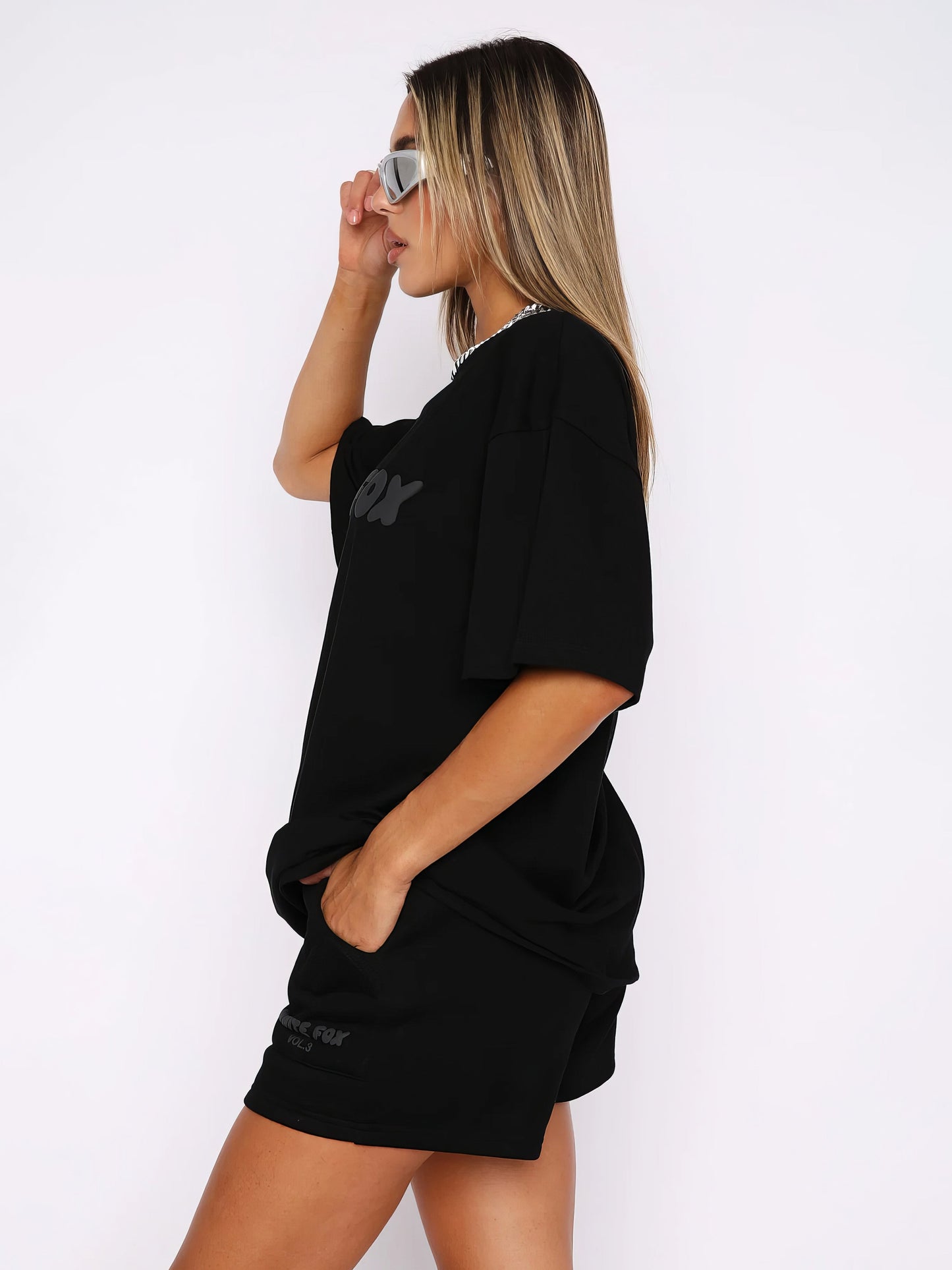 Oversized T-Shirt & Shorts Set | Casual & Trendy | Streetwear Style