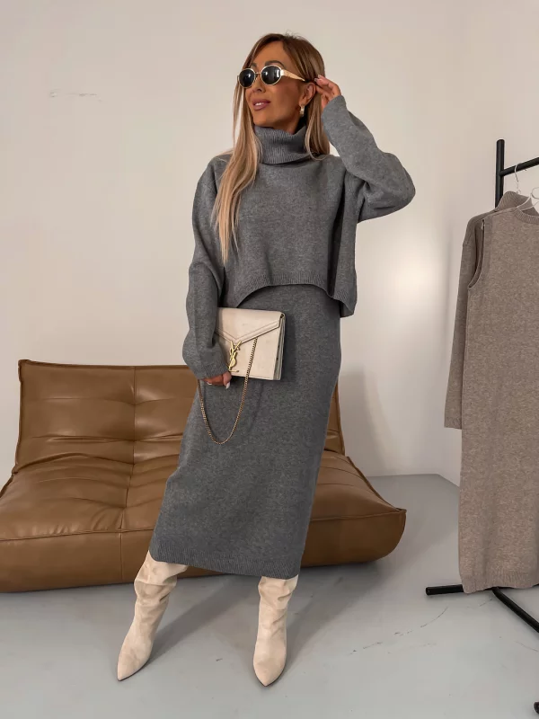 Knit Two-Piece Set | Turtleneck & Midi Skirt | Elegant & Cozy