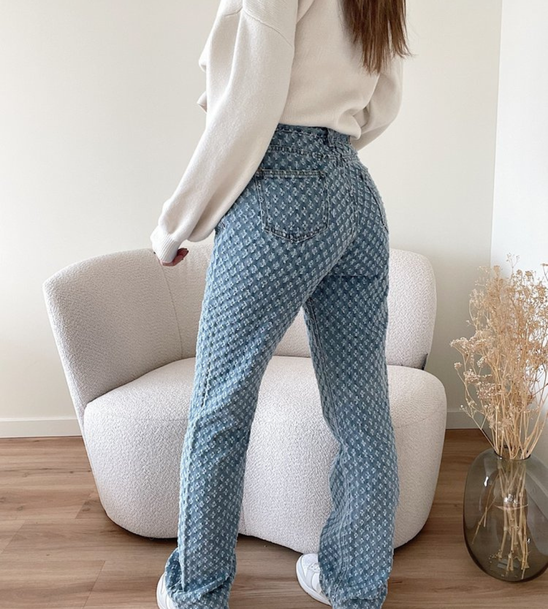 Printed Straight-Leg Jeans | Trendy & Comfortable | Perfect for Casual Chic