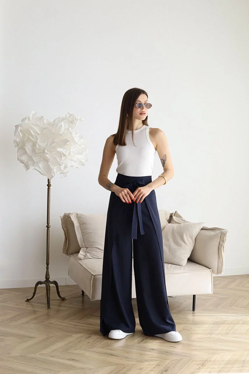 High-Waisted Wide-Leg Trousers | Elegant | Comfortable Fit