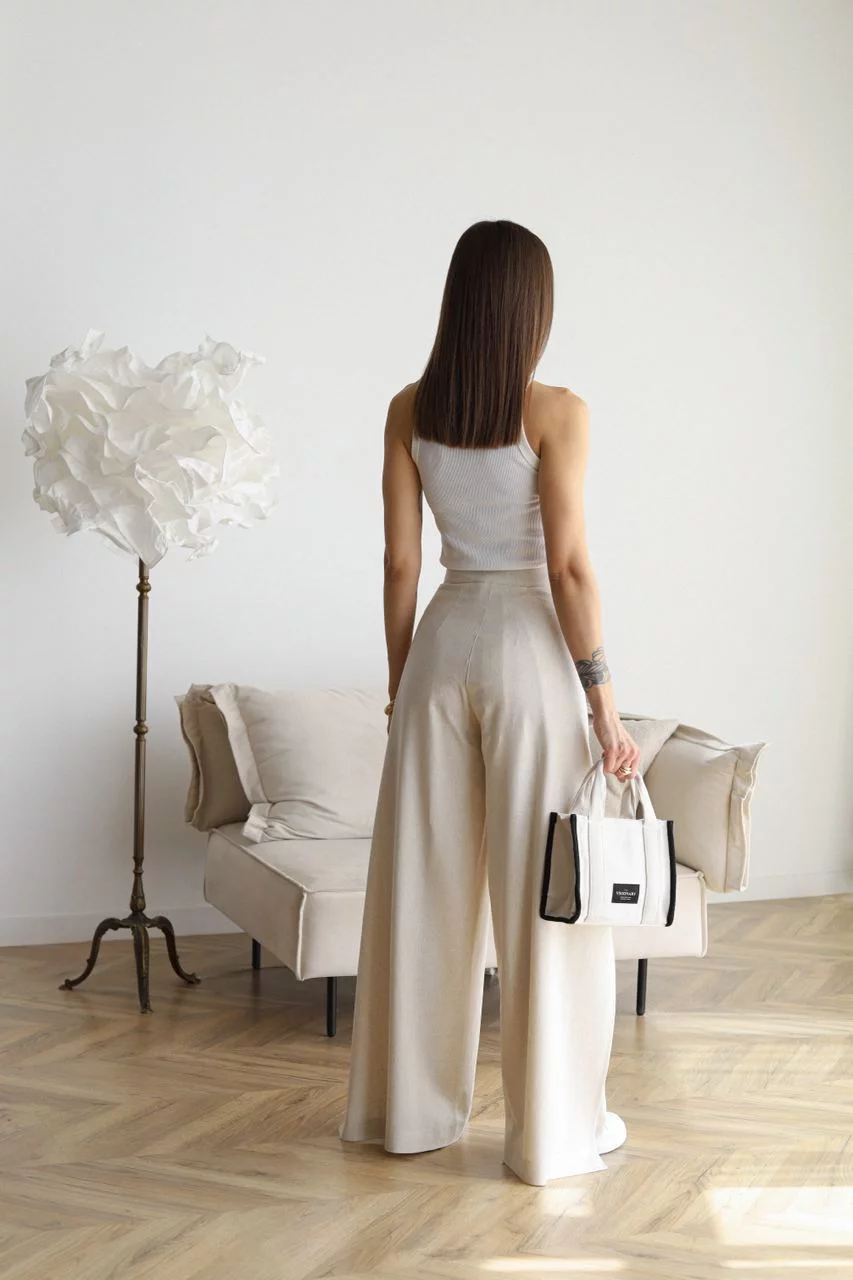 High-Waisted Wide-Leg Trousers | Elegant | Comfortable Fit