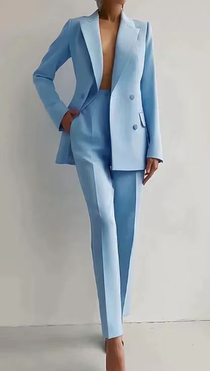 Tailored Pantsuit | Chic | Powerful & Elegant