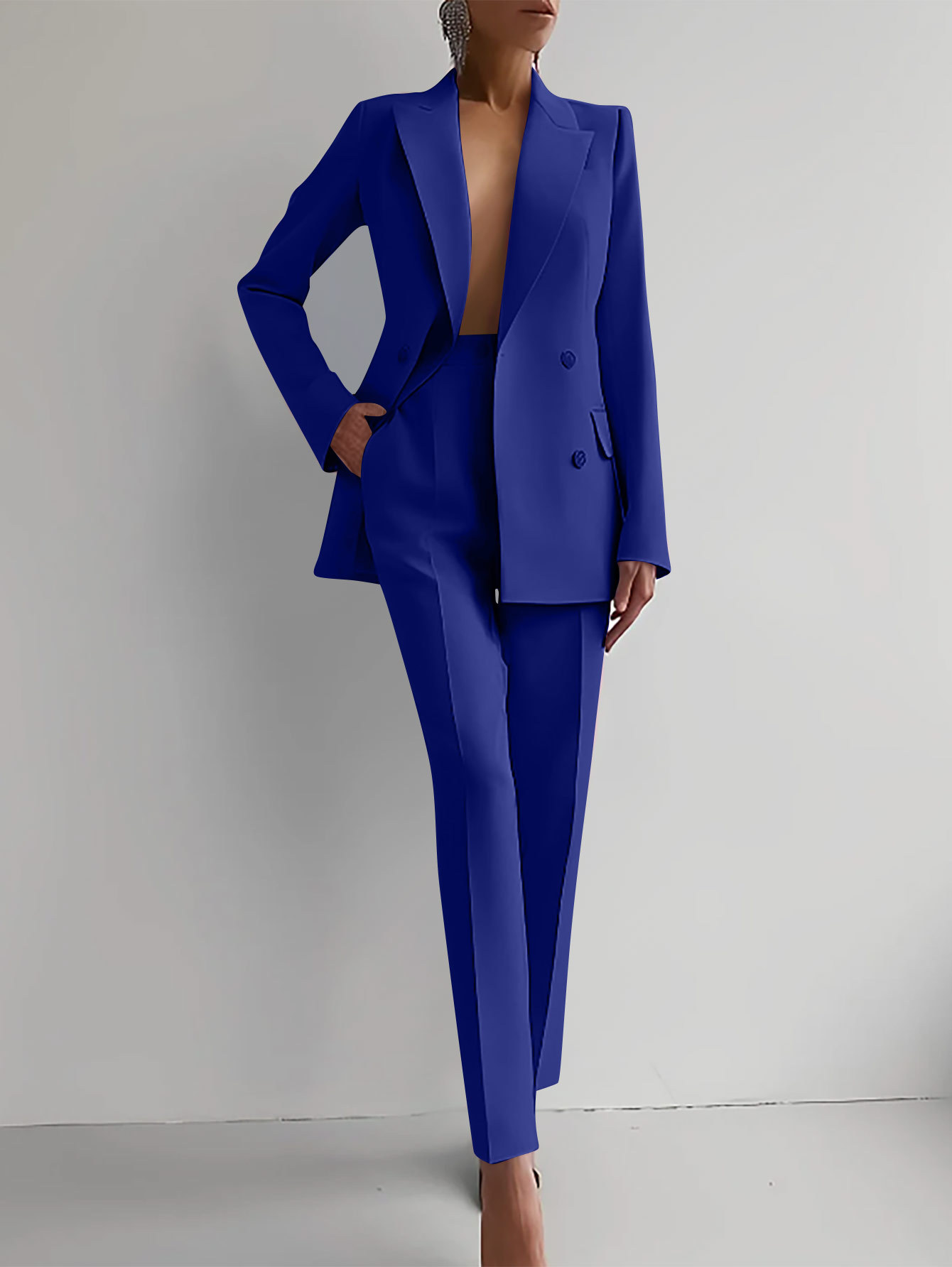 Tailored Pantsuit | Chic | Powerful & Elegant