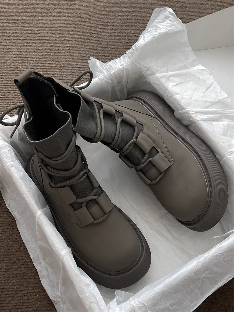 High-Top Chunky Boots | Streetwear Essential | Bold & Stylish