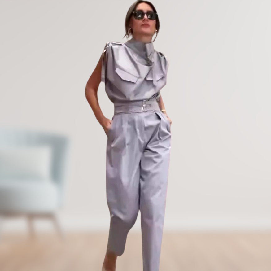 High-Neck Two-Piece Set | Sleeveless Top & Pleated Trousers | Elegant & Tailored