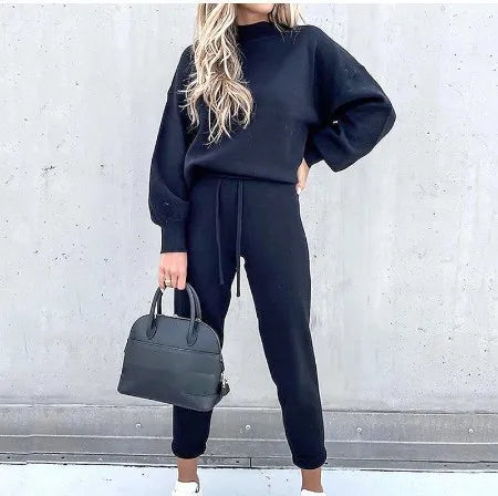 Cozy Loungewear Set | Two-Piece | Chic & Comfortable