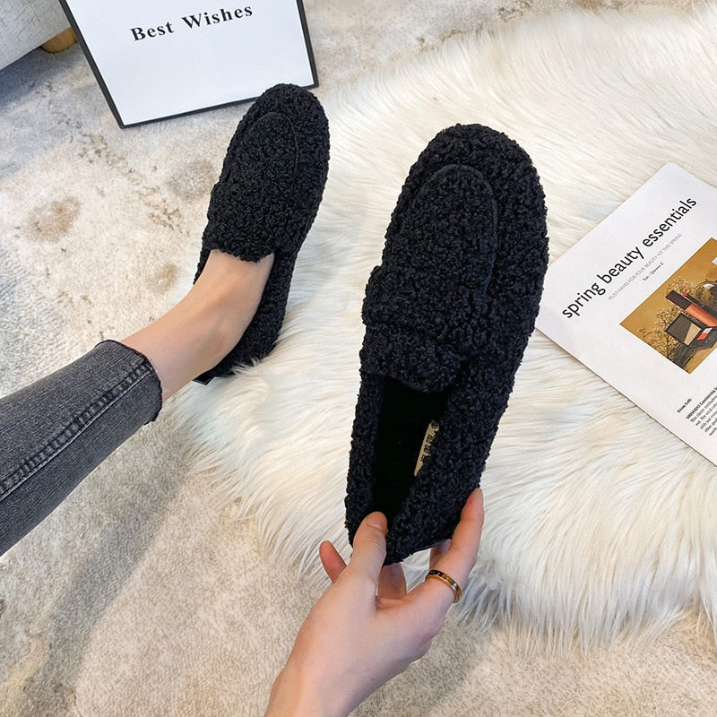 Faux Fur Loafers | Cozy | Warm and Stylish