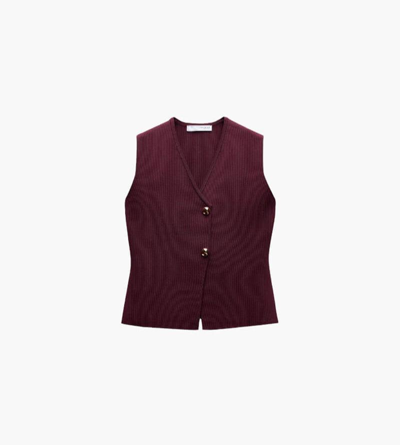 Sleeveless Buttoned Vest | Elegant & Timeless | Chic Layering Piece