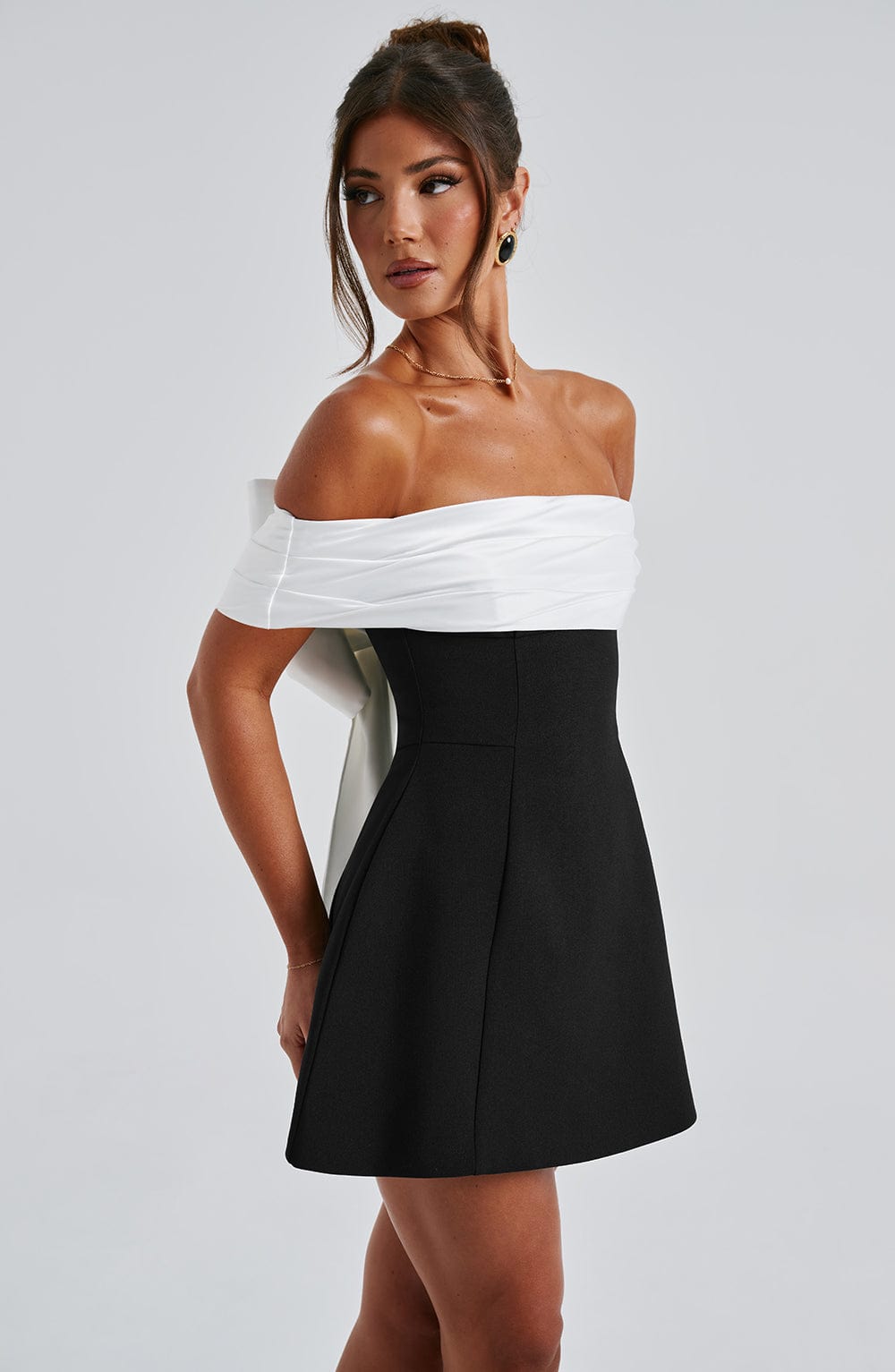 Off-Shoulder Mini Dress | Elegant & Sophisticated | Perfect for Special Occasions