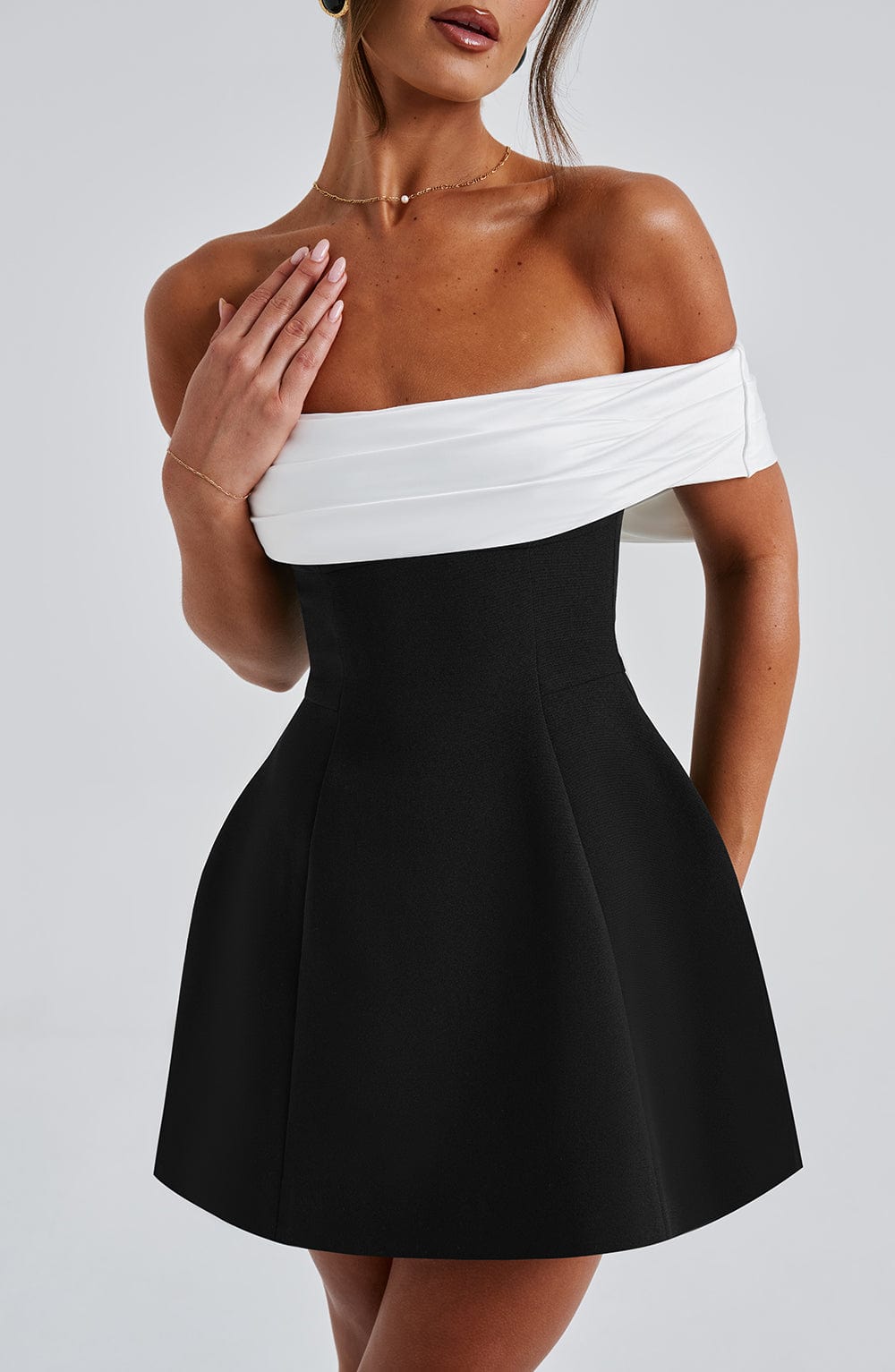 Off-Shoulder Mini Dress | Elegant & Sophisticated | Perfect for Special Occasions