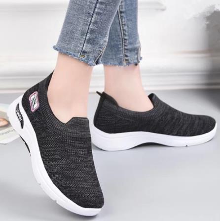 Slip-On Breathable Walking Sneakers | Comfort | Lightweight and Stylish